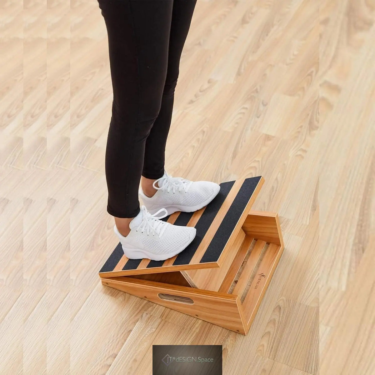 Wooden Slant Board, 5 Adjustable Angles, 500 Lb, Side Handle